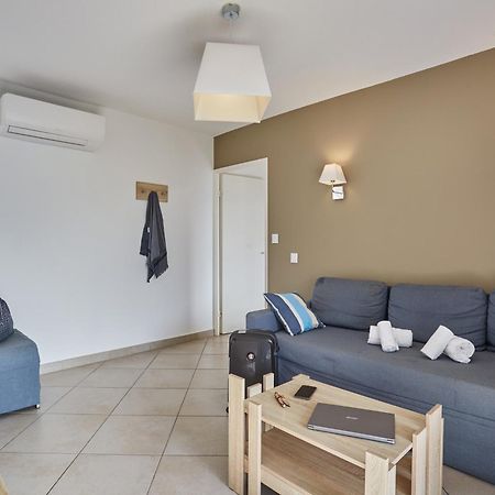 Residence Odalys Le Lotus Blanc Le Barcares Exterior photo